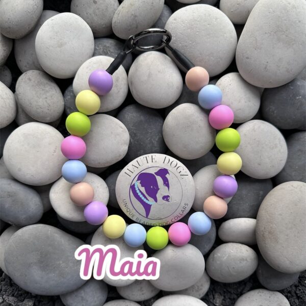 Maia - Beaded Dog Collar