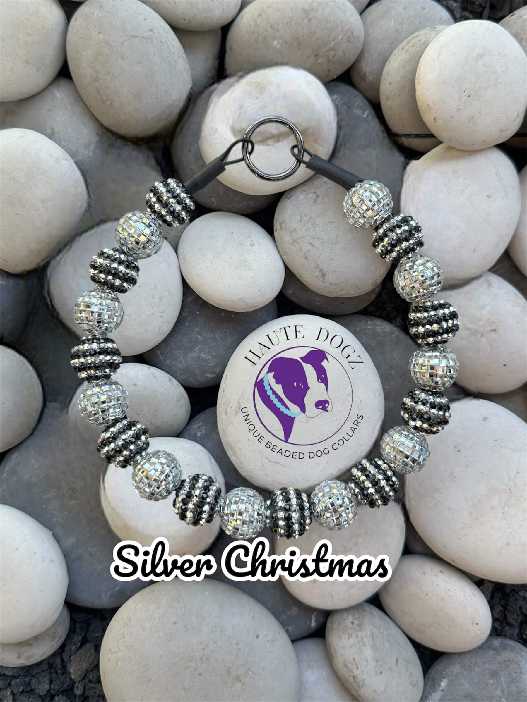 Silver Christmas - Beaded Dog Collar