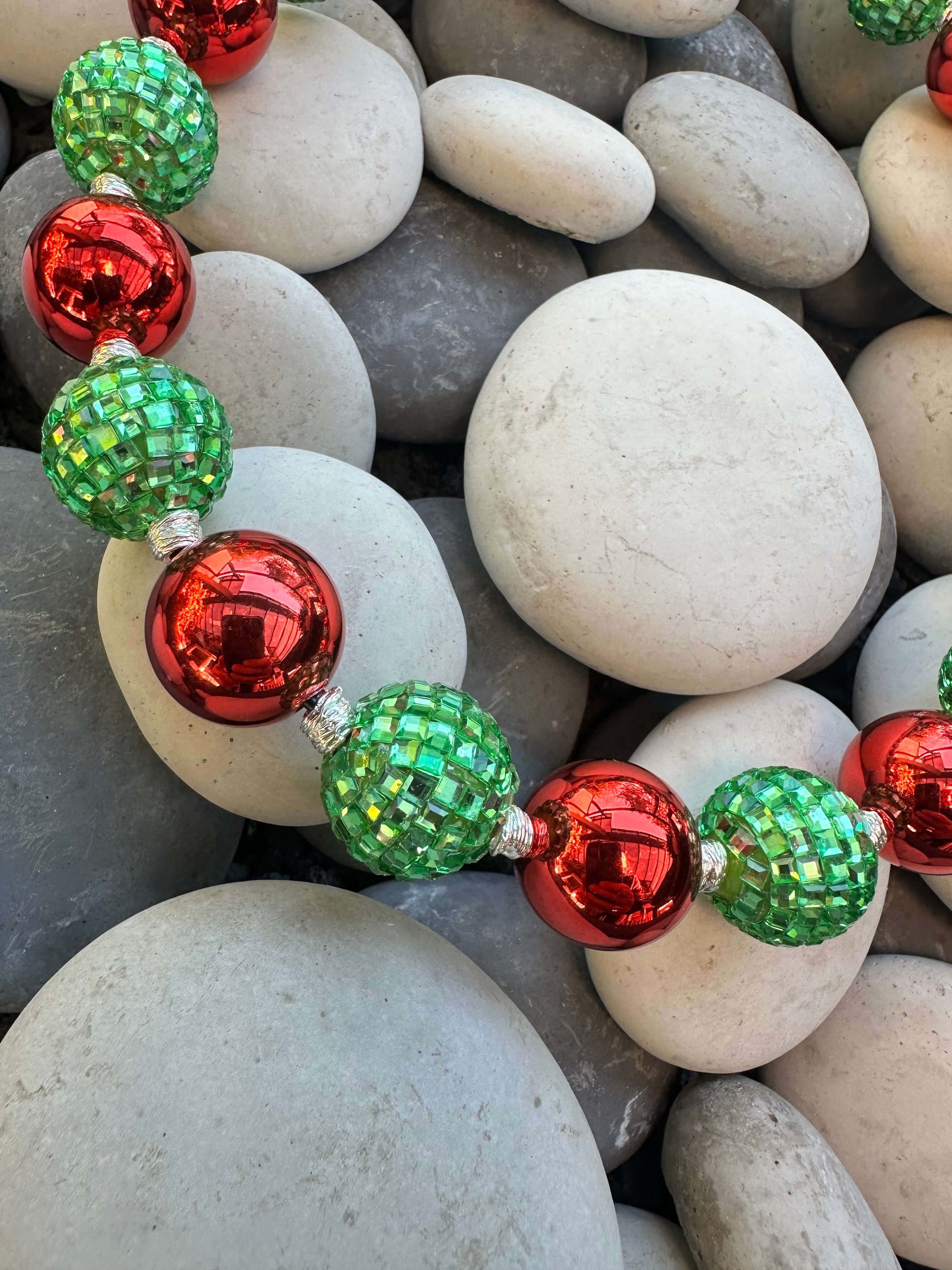 Vintage Christmas - Beaded Dog Collar - Image 2